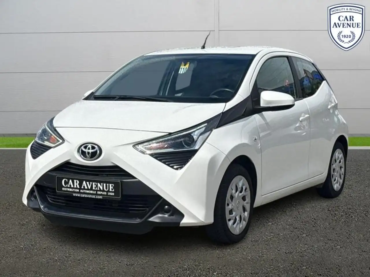 Toyota Aygo 1.0 VVT-i 72ch x-play 5p
