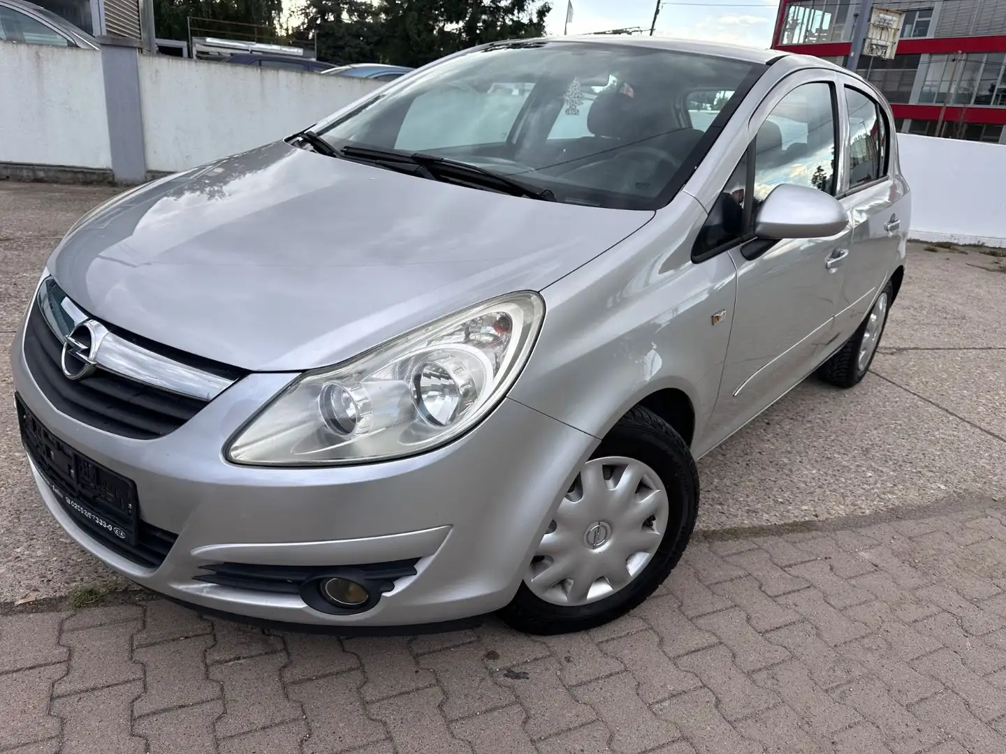 Opel Corsa D CATCH ME, TÜV NEU Silber - 2