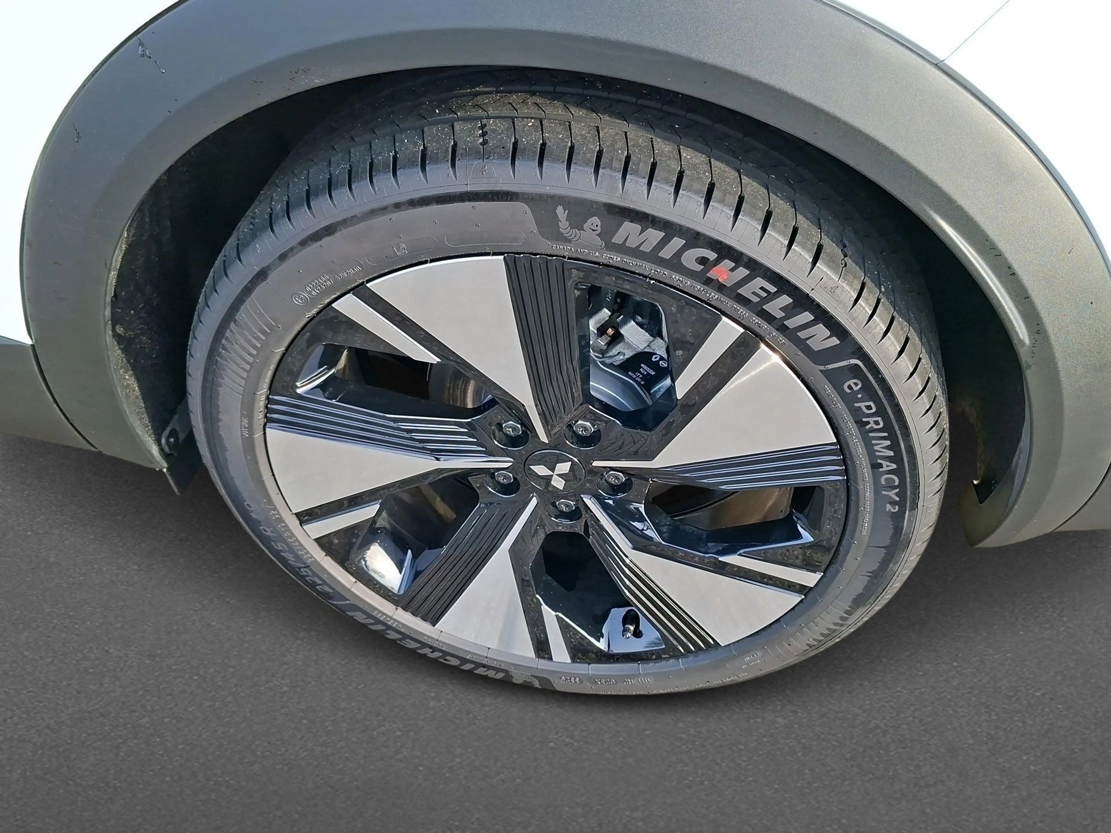 Mitsubishi Grandis 1.8 HEV Instyle AUTOMATIC — photo 9