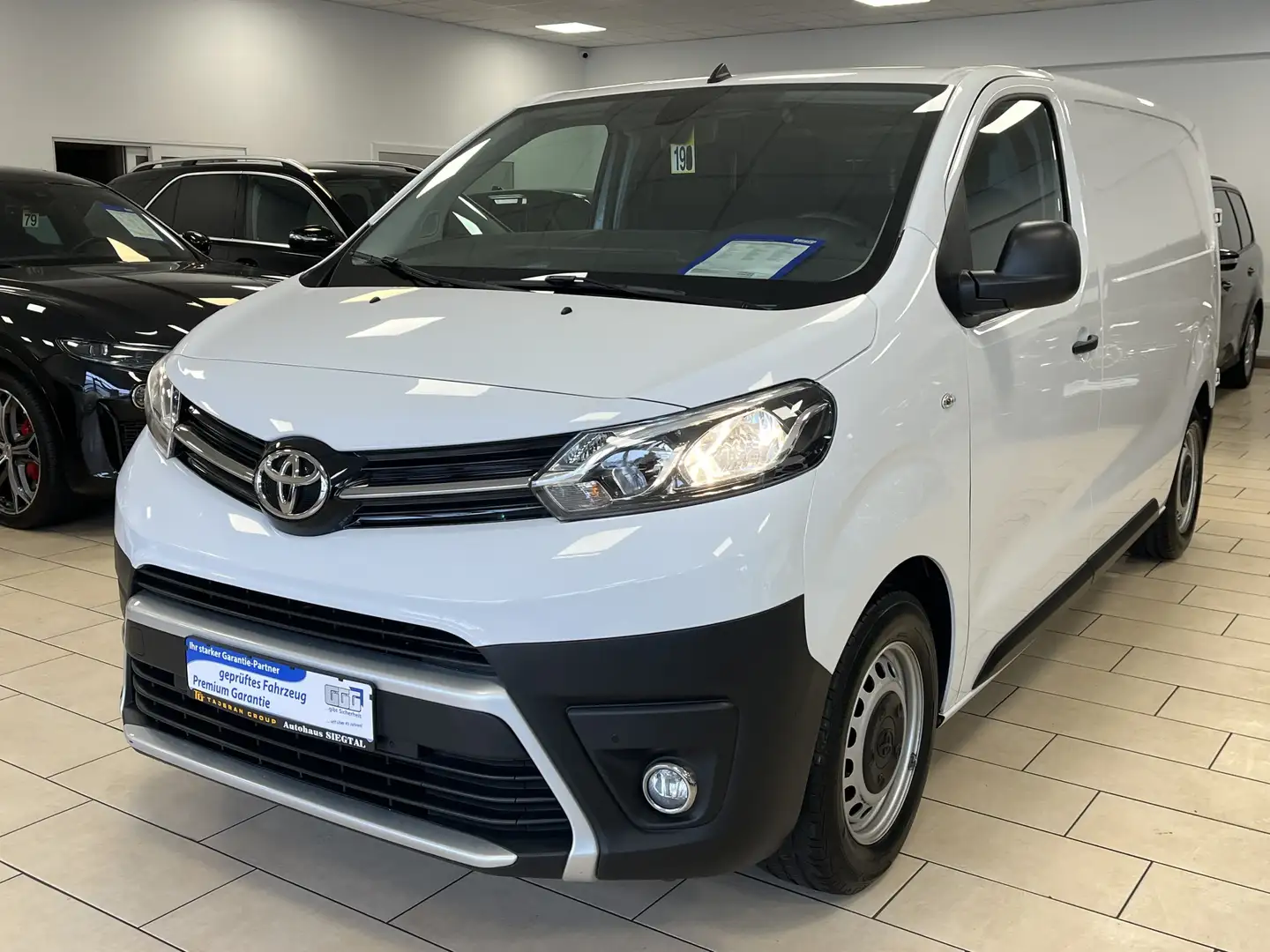 Toyota Proace Kasten*L1*CarPlay*R-Cam*1H*Navi* Blanc - 1