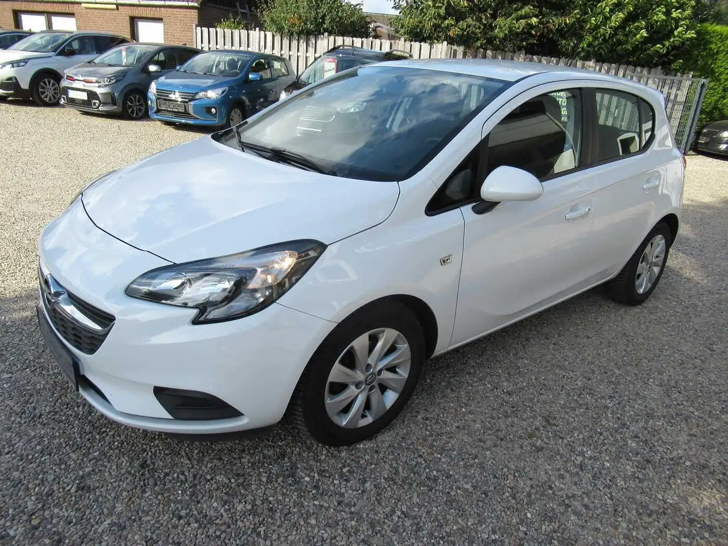 Opel Corsa 1.2 Selection Weiß - 2