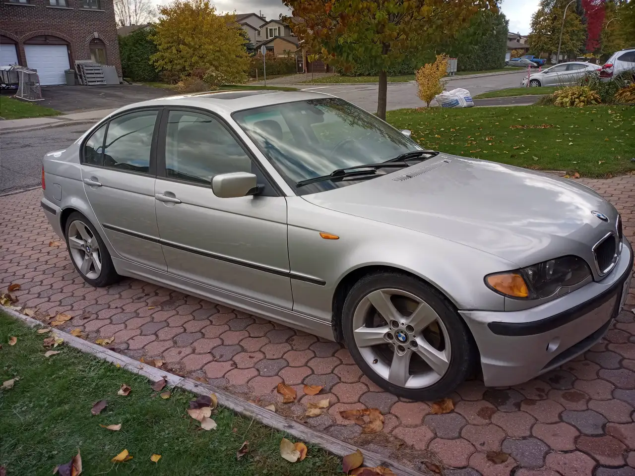 2004 BMW 3 Series