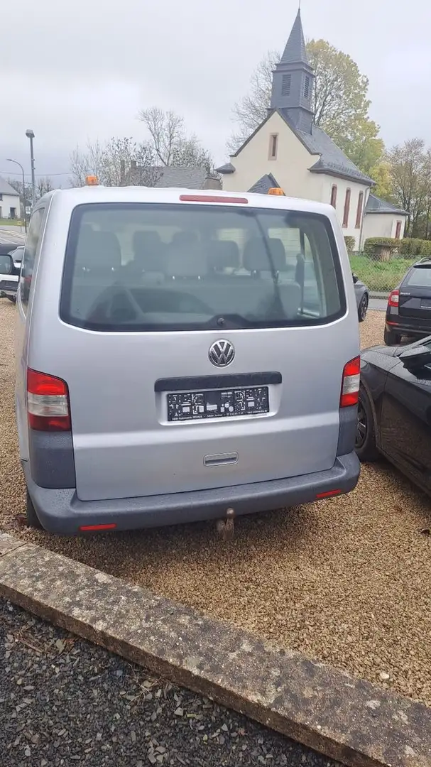 Volkswagen T5 Transporter 9-Sitzer+Klima+ gepflegt Silber - 1