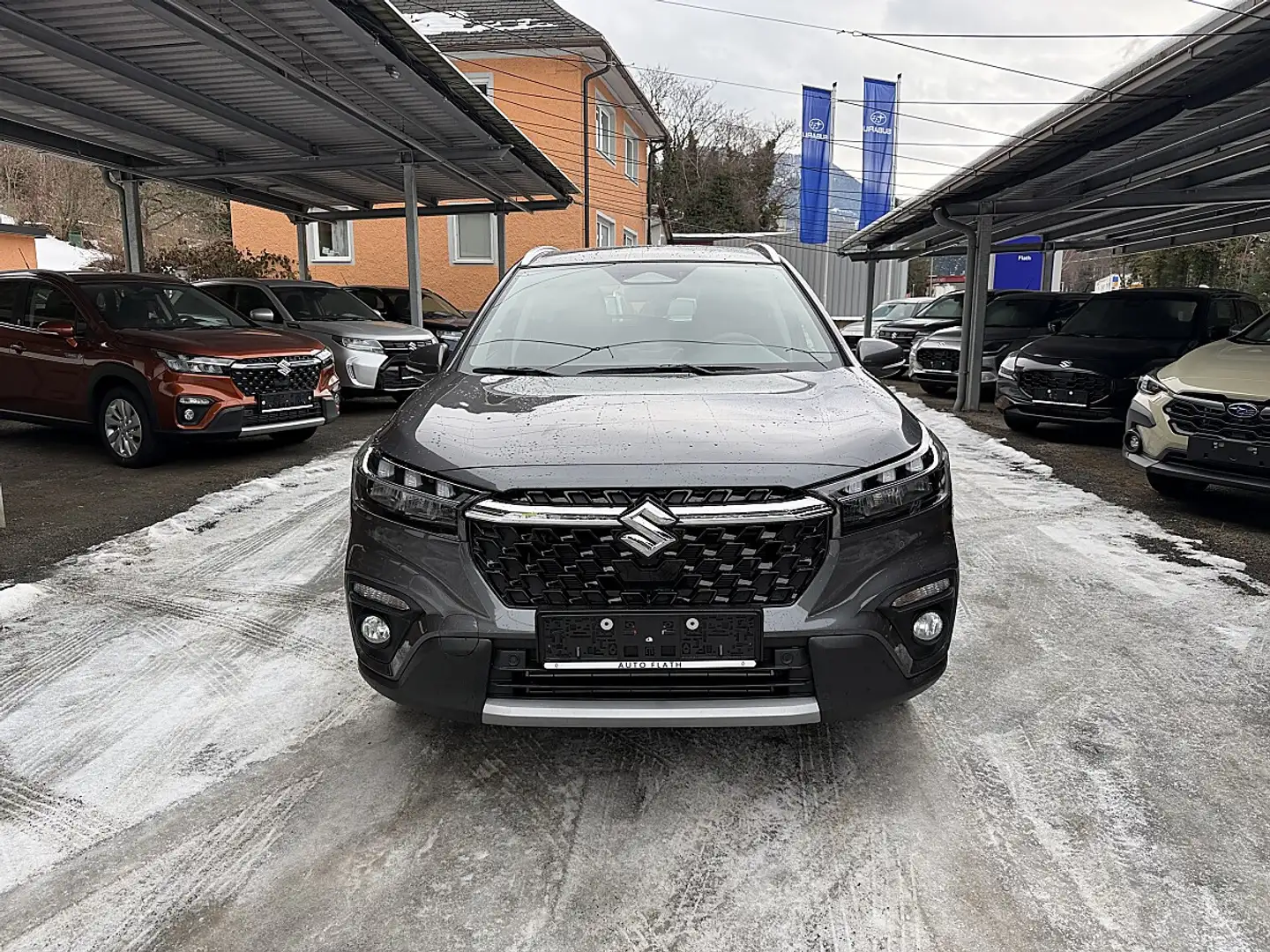 Suzuki S-Cross 1,4 Hybrid ALLGRIP shine Aut. Grau - 2