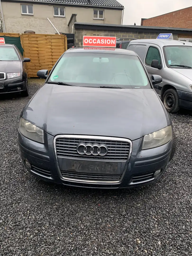 Audi A3 A3 Sportback 1.6i 16v FSI Ambition Gris - 1
