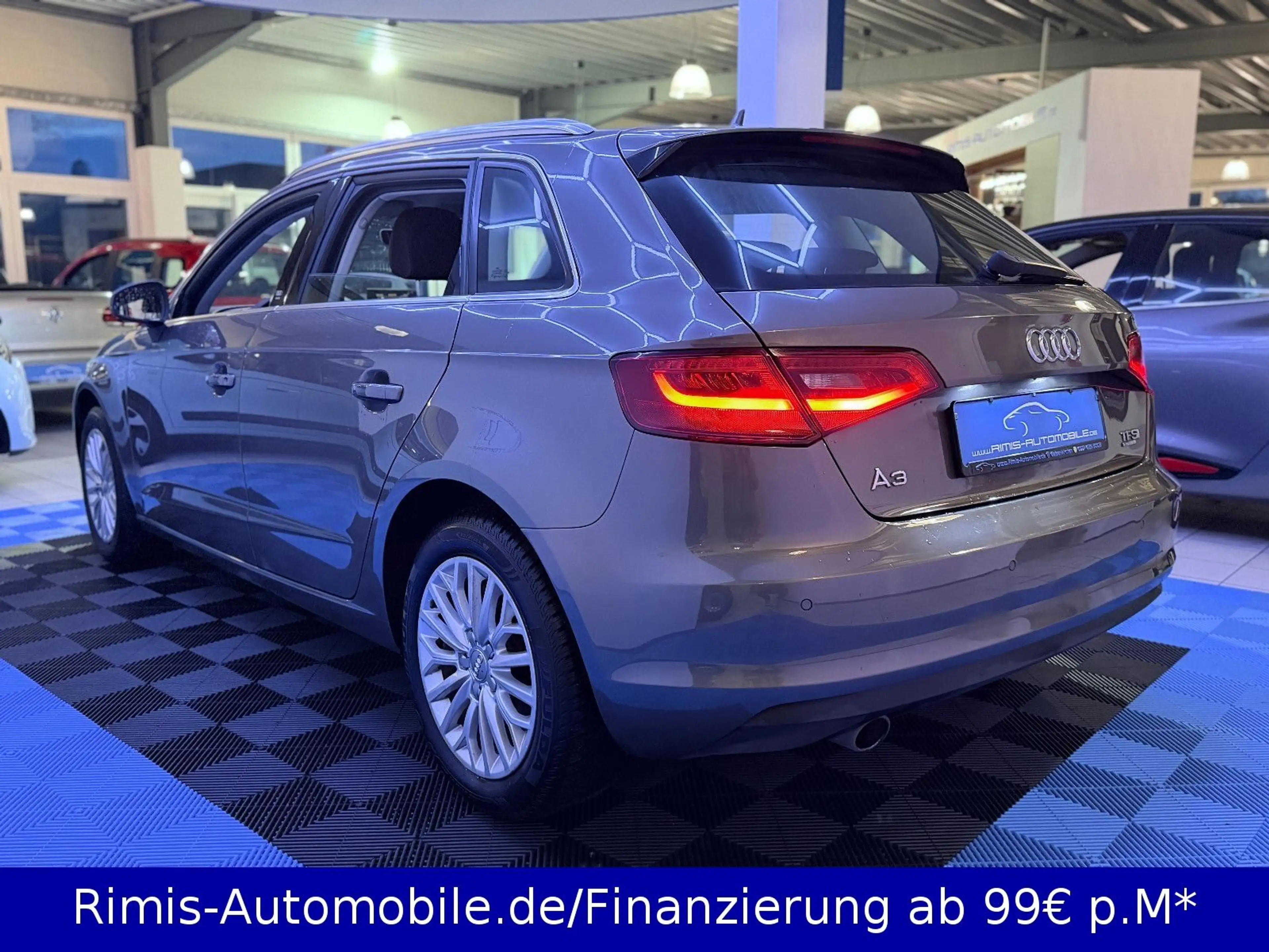 Audi A3 Sportback Navi Leder Xenon Sitzhz. Klimaautom — photo 6