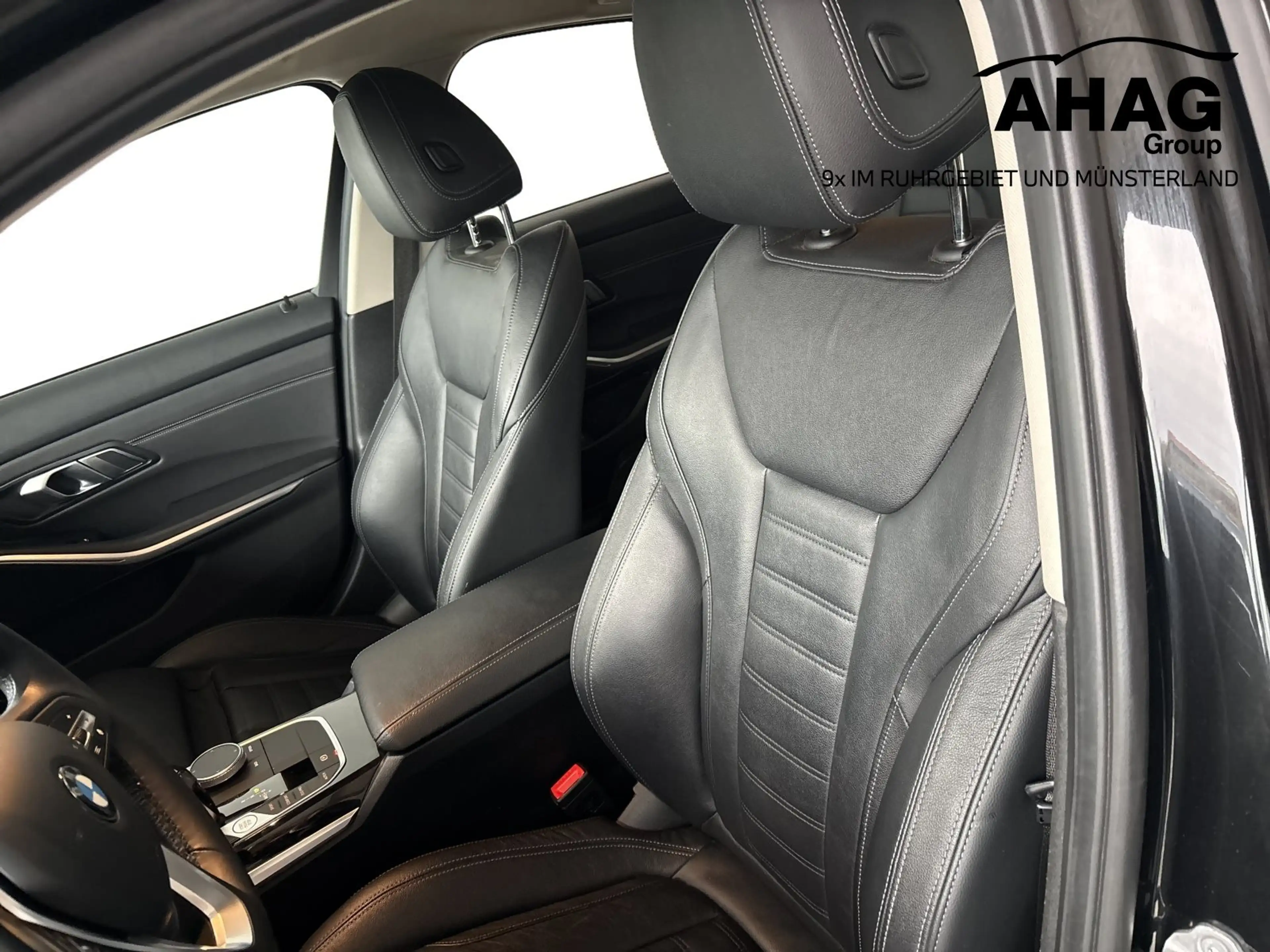 BMW 320 i xDrive Lim Aut. — photo 7