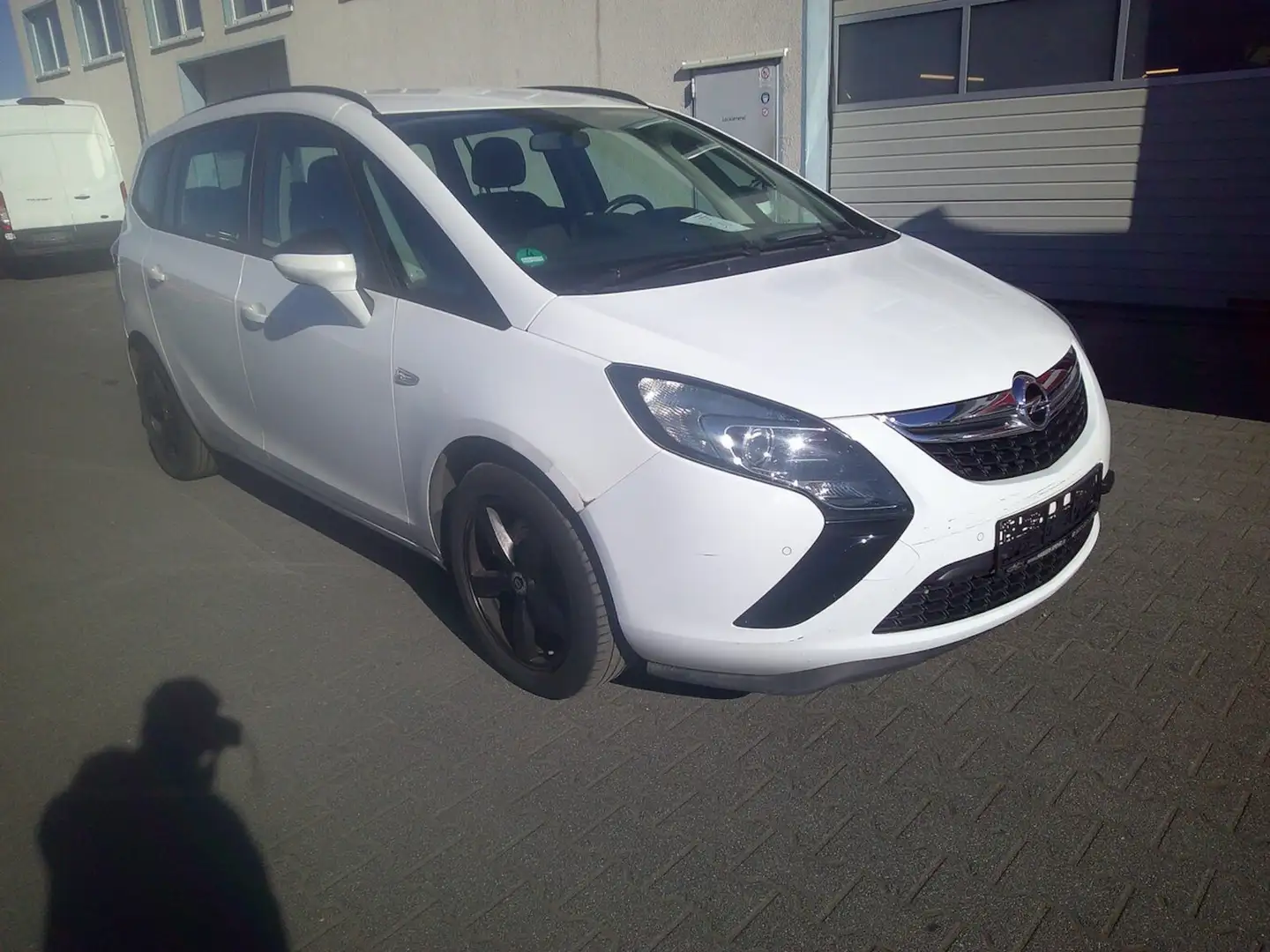 Opel Zafira Tourer Edition 2.0 CDTi, Automatik, Alu Weiß - 2
