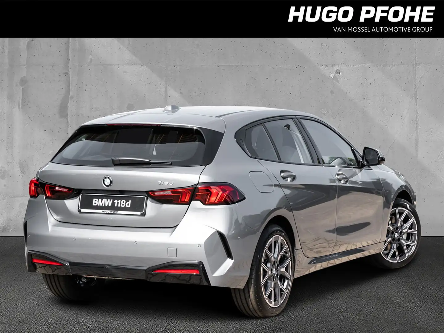 BMW 118 d HUD LED SHZ Innovation Grau - 2