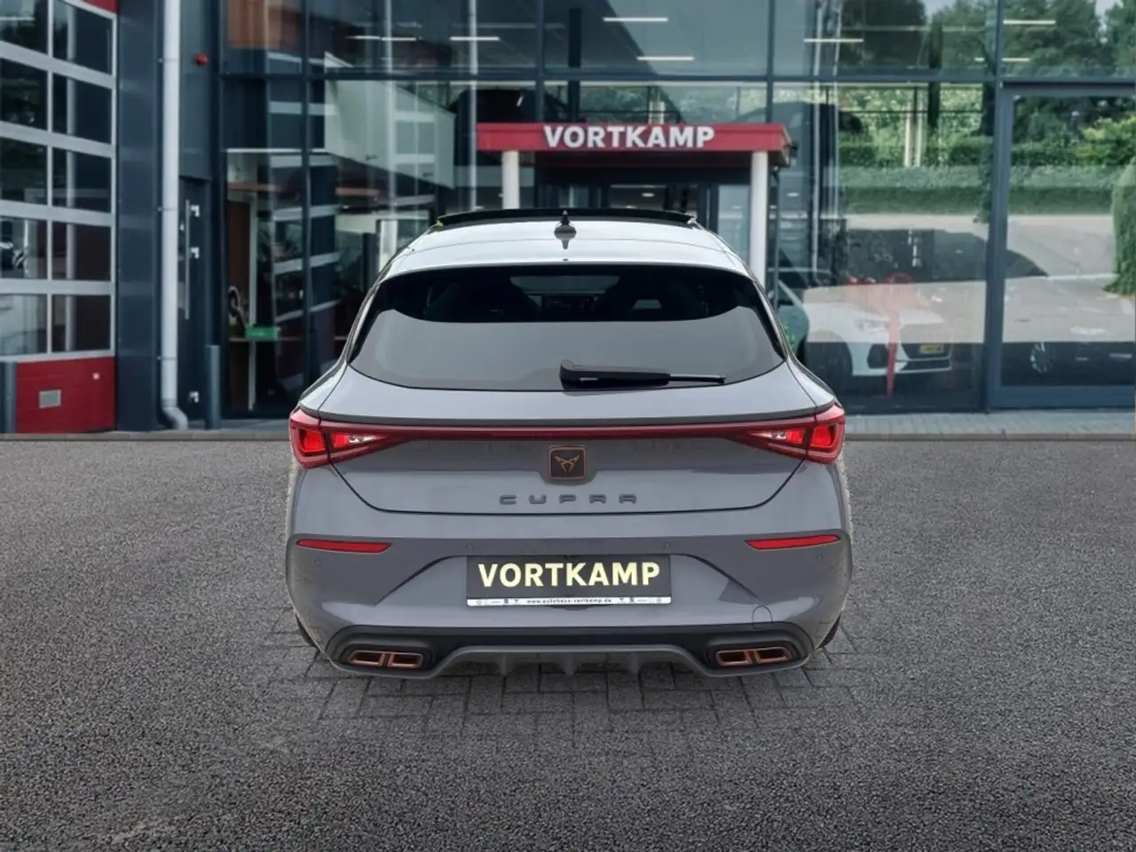 Cupra Leon 1.4 TSI eHYBRID VZ PANO-DAK/CAMERA/CRUISE/STOEL+ST, миниатюра 6