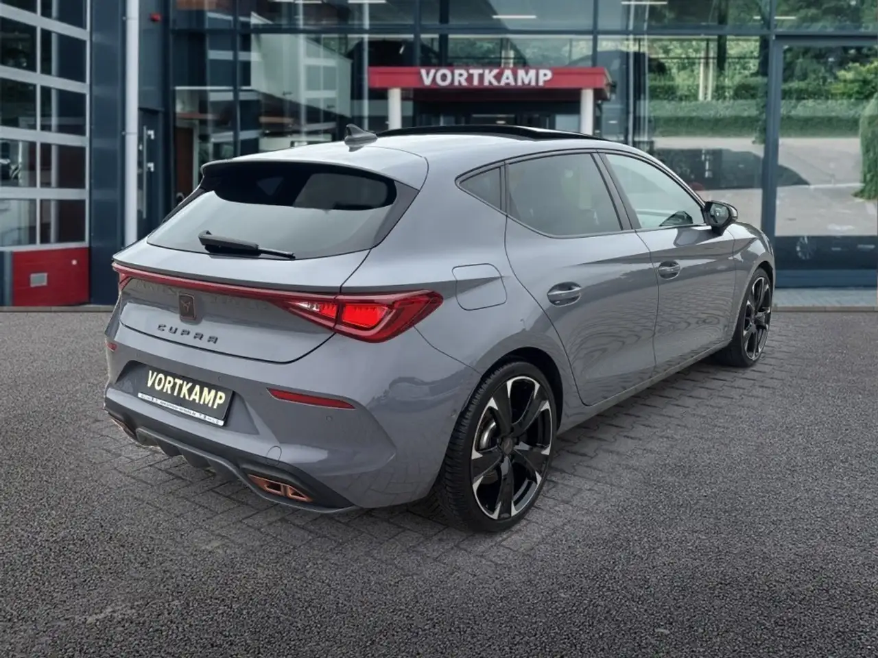 Cupra Leon 1.4 TSI eHYBRID VZ PANO-DAK/CAMERA/CRUISE/STOEL+ST, миниатюра 5