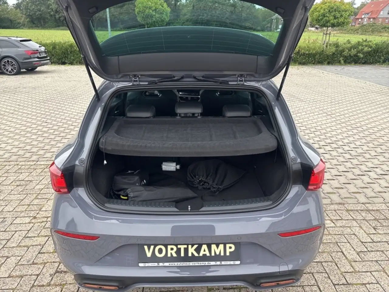 Cupra Leon 1.4 TSI eHYBRID VZ PANO-DAK/CAMERA/CRUISE/STOEL+ST, миниатюра 10