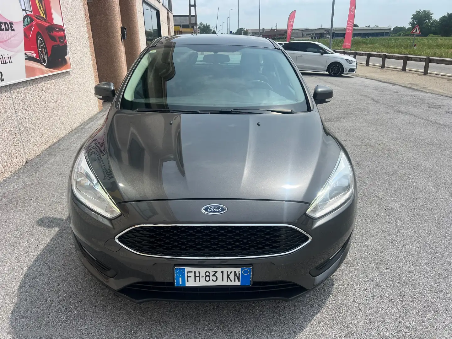 Ford Focus 1.0 EcoBoost 100 CV S&S Plus SOLO KM.93000 Gris - 2