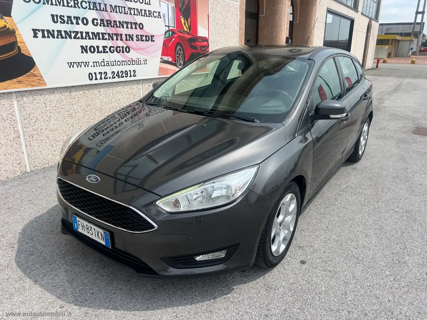 Ford Focus 1.0 EcoBoost 100 CV S&S Plus SOLO KM.93000 Gris - 1