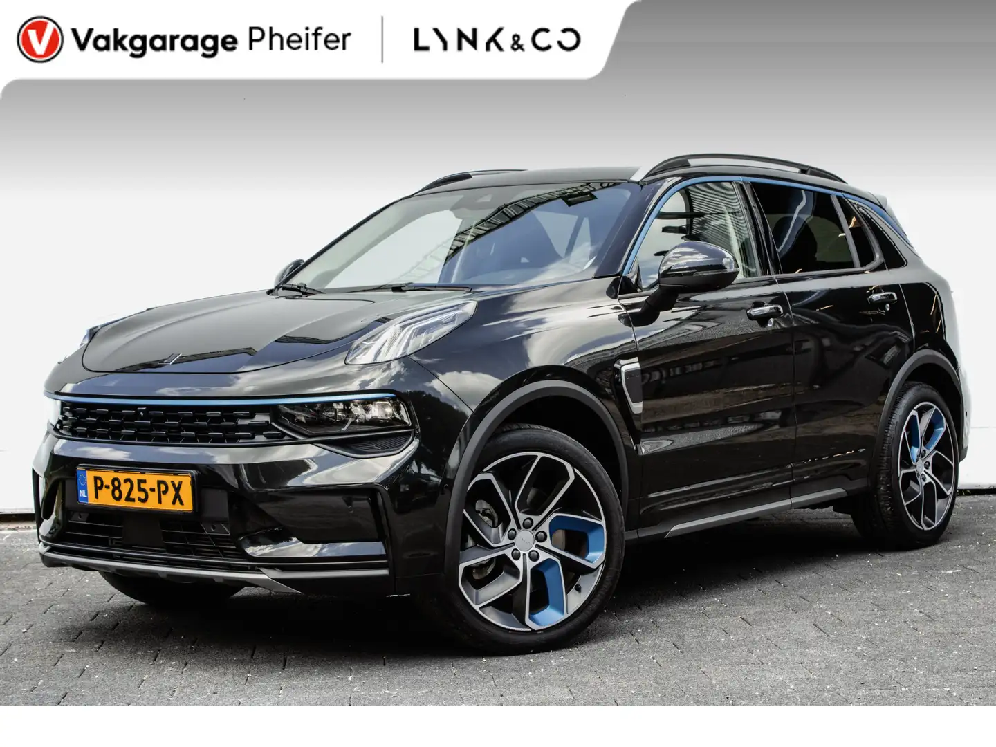 Lynk & Co 01 1.5 Plug-In Hybrid 262pk Nieuw modeljaar!/ Panoram Negro - 1