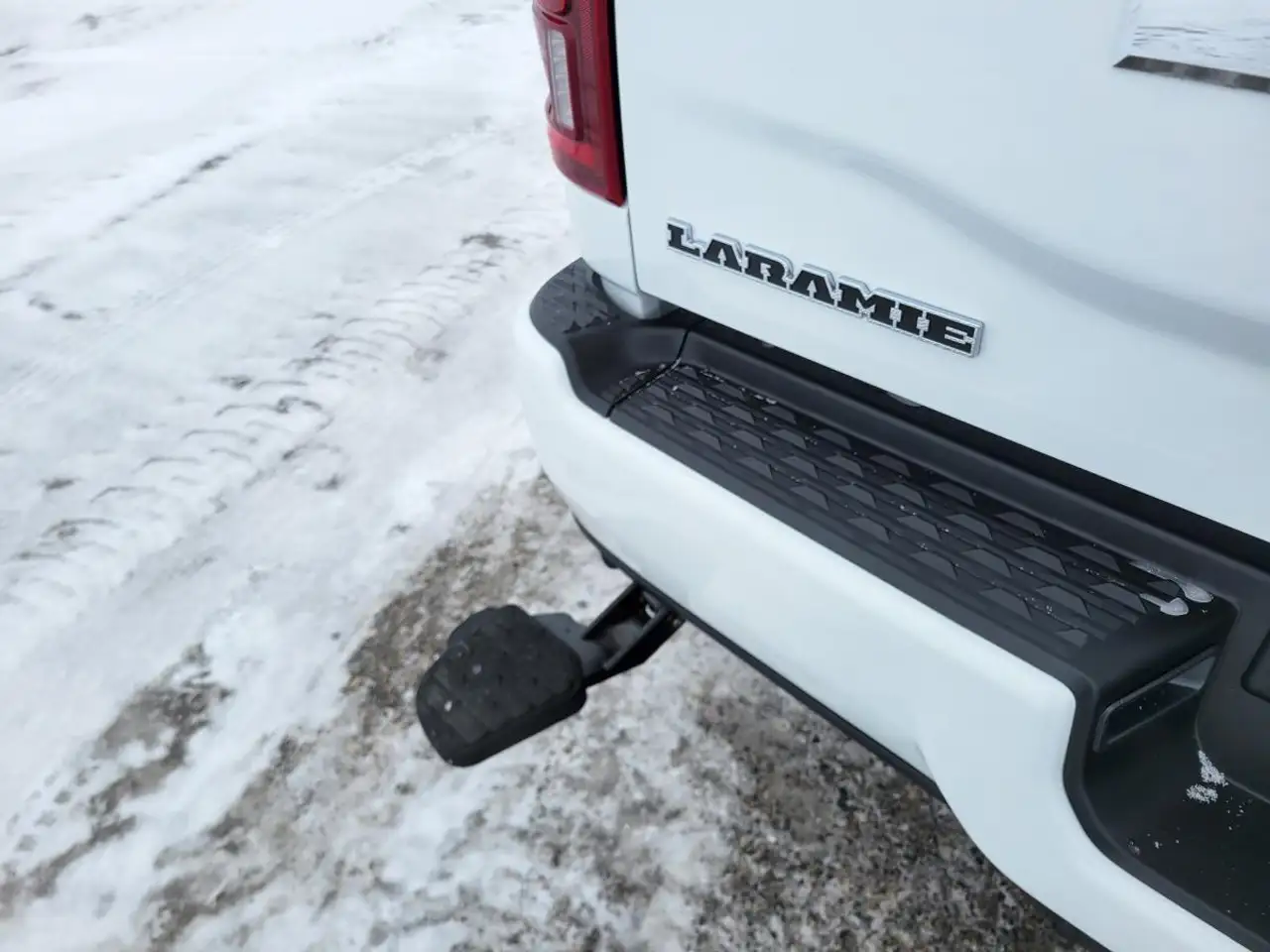 RAM 3500 снимка RAM 3500