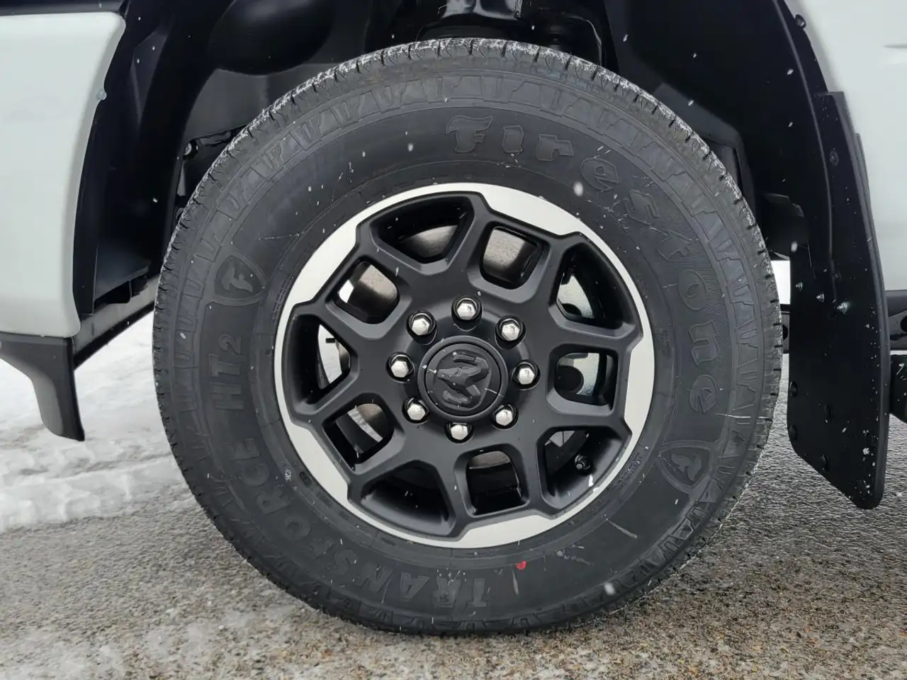 RAM 3500 снимка RAM 3500