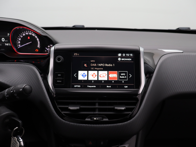 Peugeot 2008 1.2 PureTech GT-Line | Climate Control | Cruise Co — photo 7