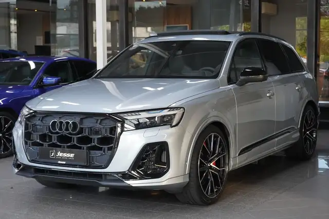 Audi SQ7 4.0 TFSI V8 MATRIX HUD Pano Garantie 29