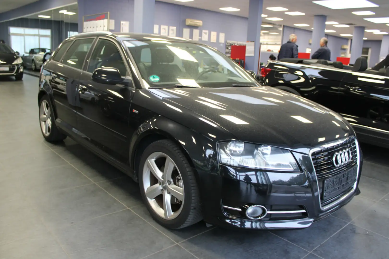 Audi A3 1.4 TFSI Sportback S Line Schwarz - 1