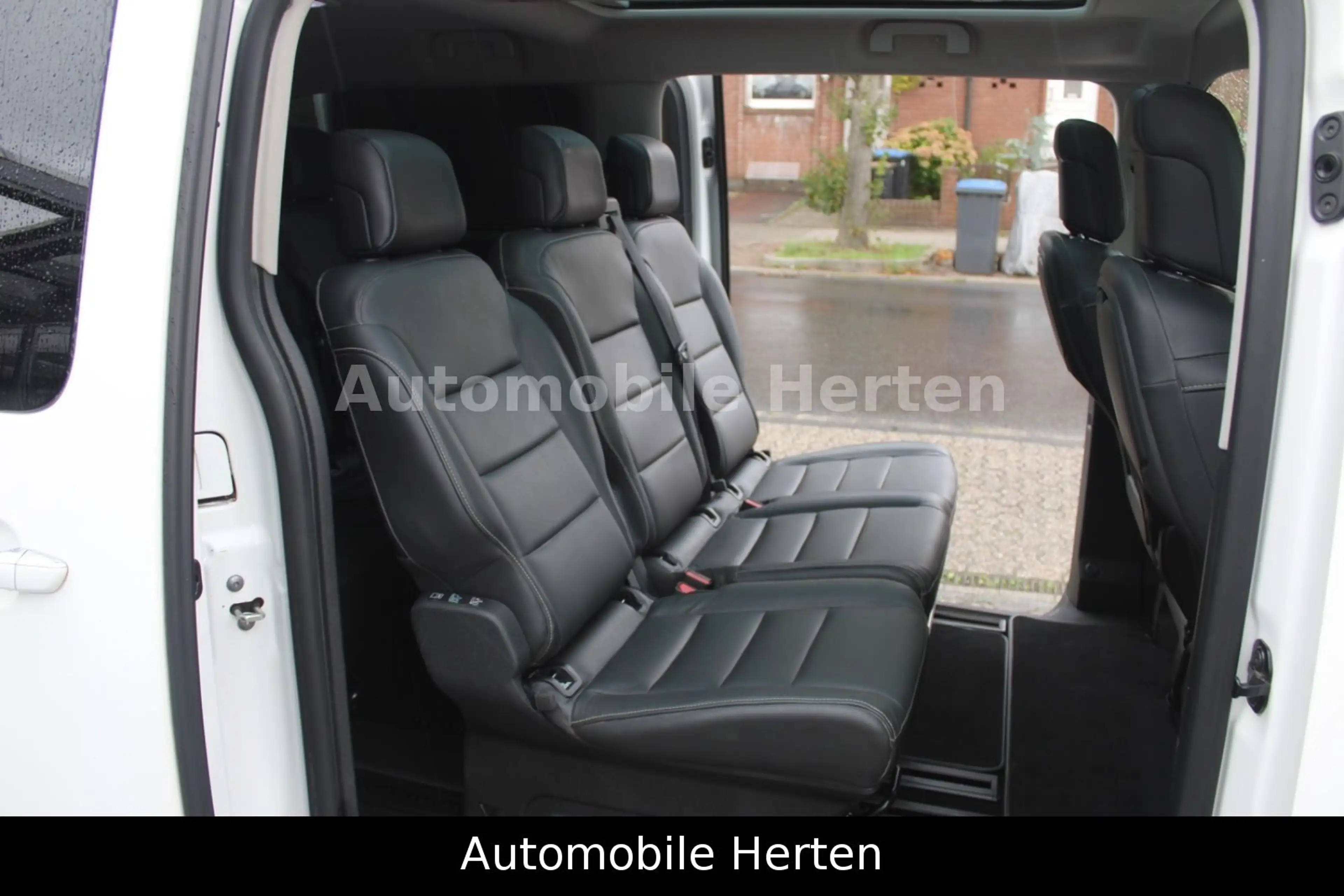 Peugeot Traveller 2.0 HDI Allure*TRAVELLER*LANG*AUTOMAT! — photo 12
