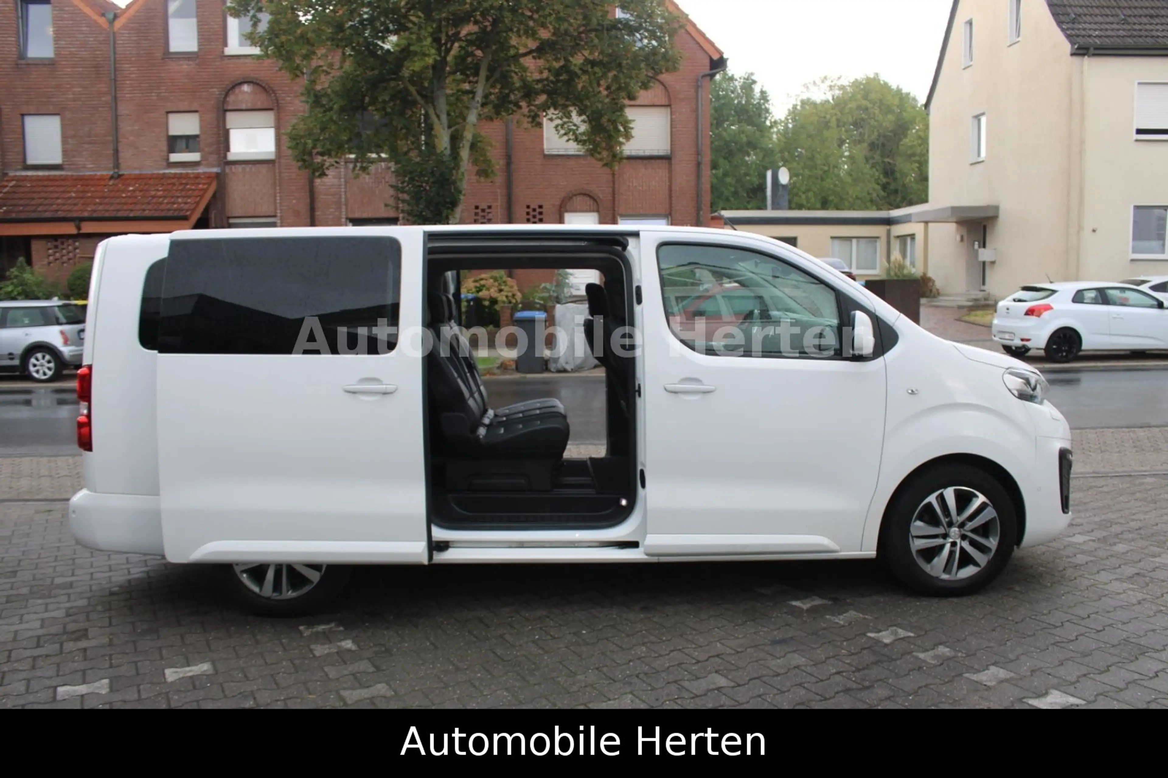 Peugeot Traveller 2.0 HDI Allure*TRAVELLER*LANG*AUTOMAT! — photo 8