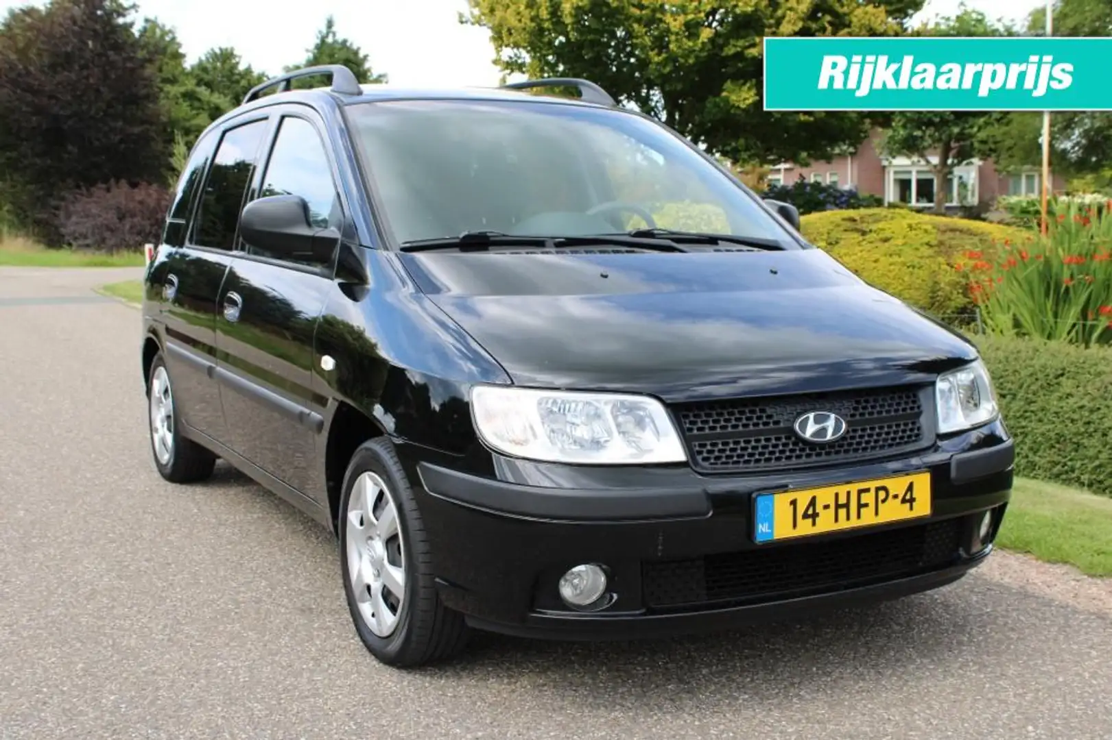 Hyundai Matrix 1.6i 103pk Active Joy Airco/PDC/Trekhaak Negro - 1