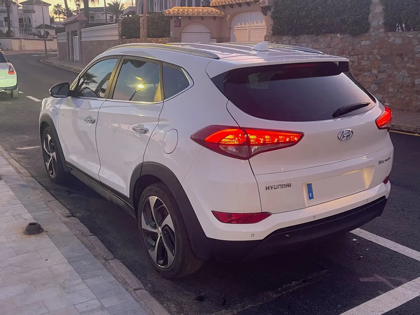 Hyundai TUCSON Tucson 1.7CRDI BD Kosmo 4x2 DCT Kosmo Blanco - 1