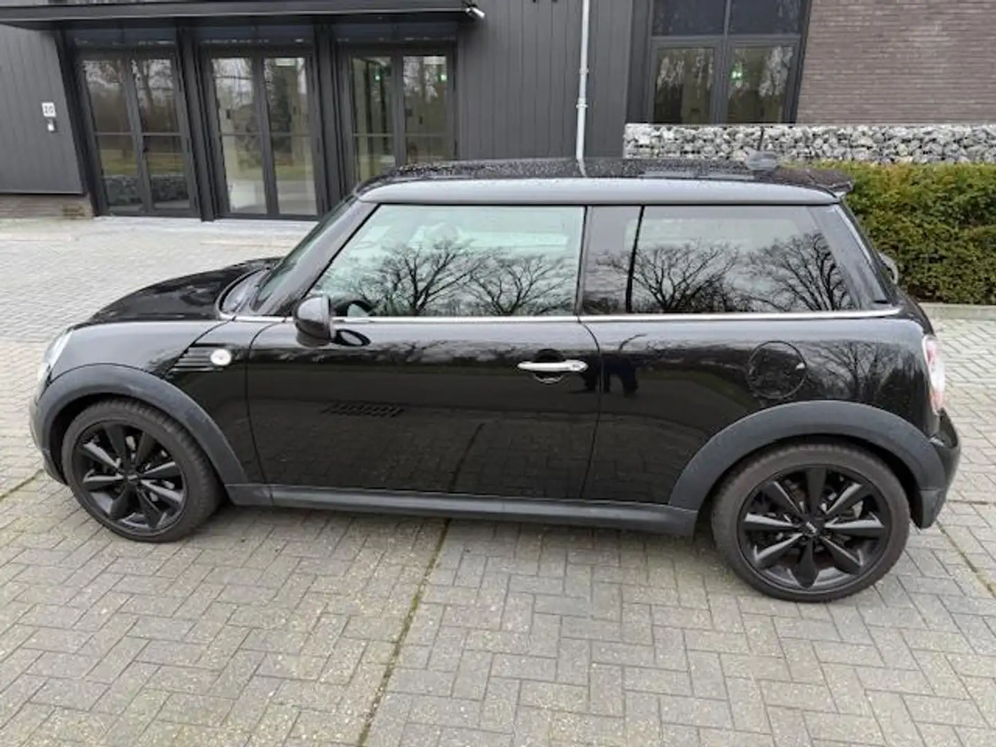 MINI Cooper Mini 1.6 Chili | NAVIGATIE| HALF LEER | 17 INCH|HA crna - 2