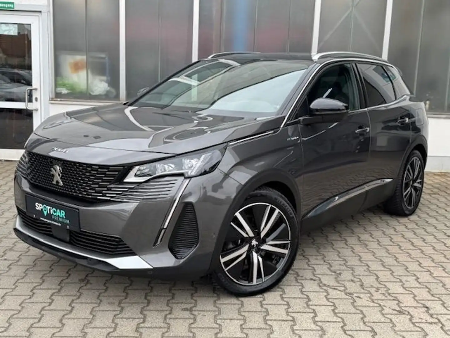 Peugeot 3008 Hybrid4 300 e-EAT8 GT Pack Gris - 1