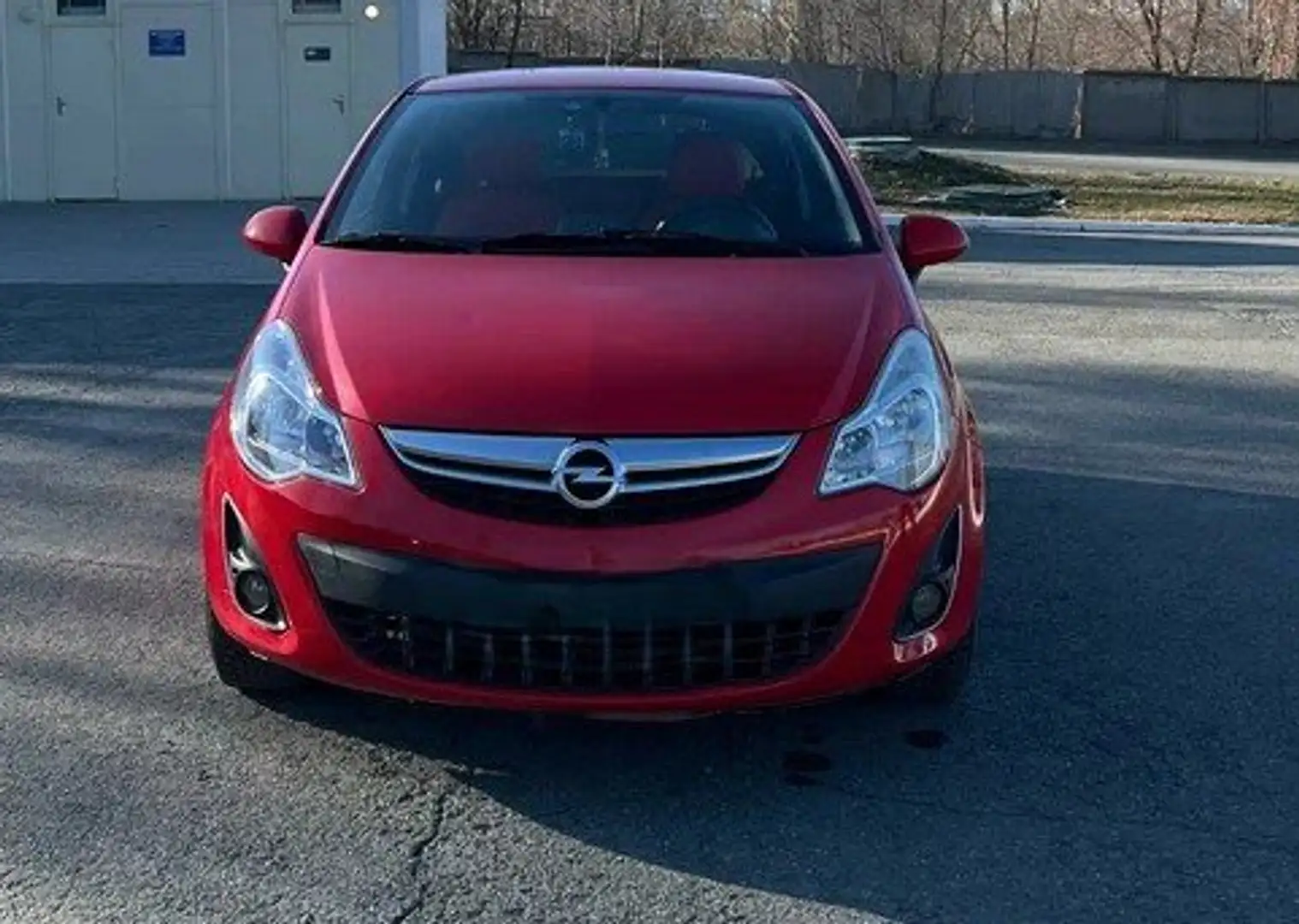 Opel Corsa Satellite Rot - 1