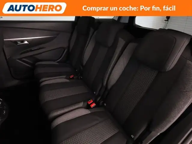 Peugeot 5008 view 15