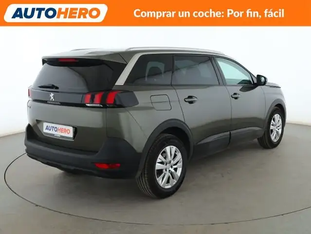 Peugeot 5008 view 6