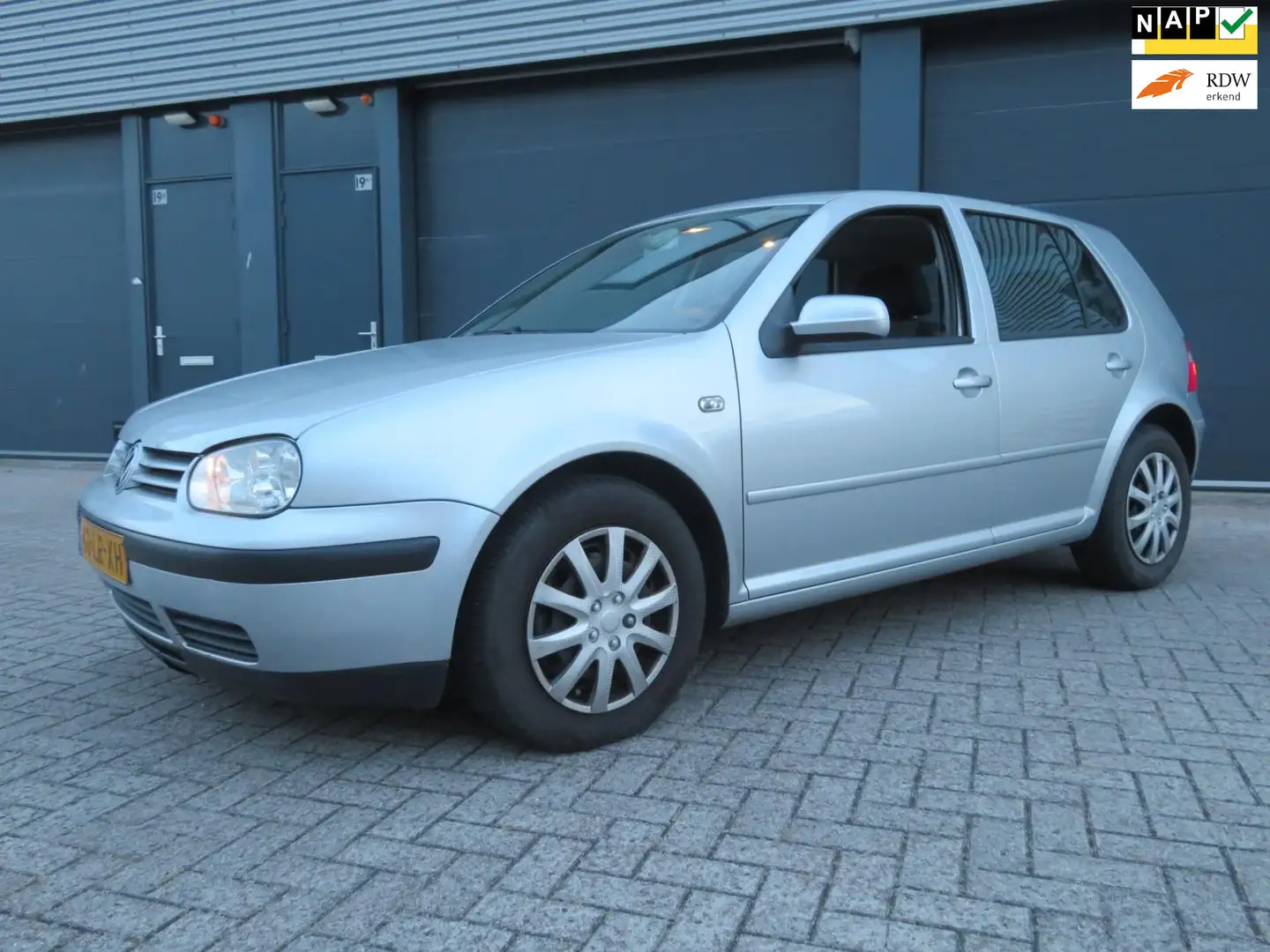 Volkswagen Golf 2.0 Ocean 5 deurs Grigio - 1