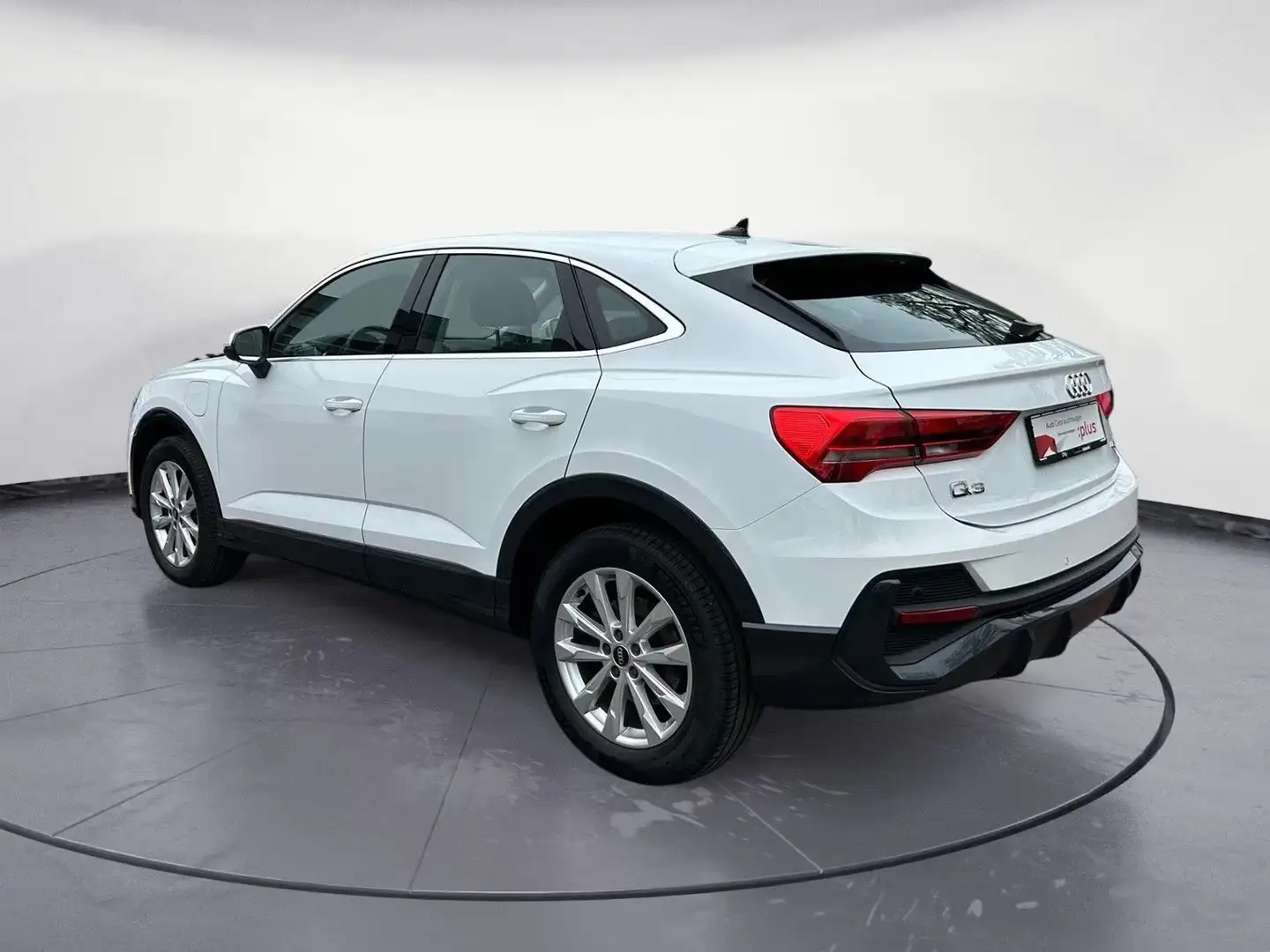 Audi Q3 Q3 45 1.4 tfsi e plug-in s-tronic hybrid 2022 Blanc - 2