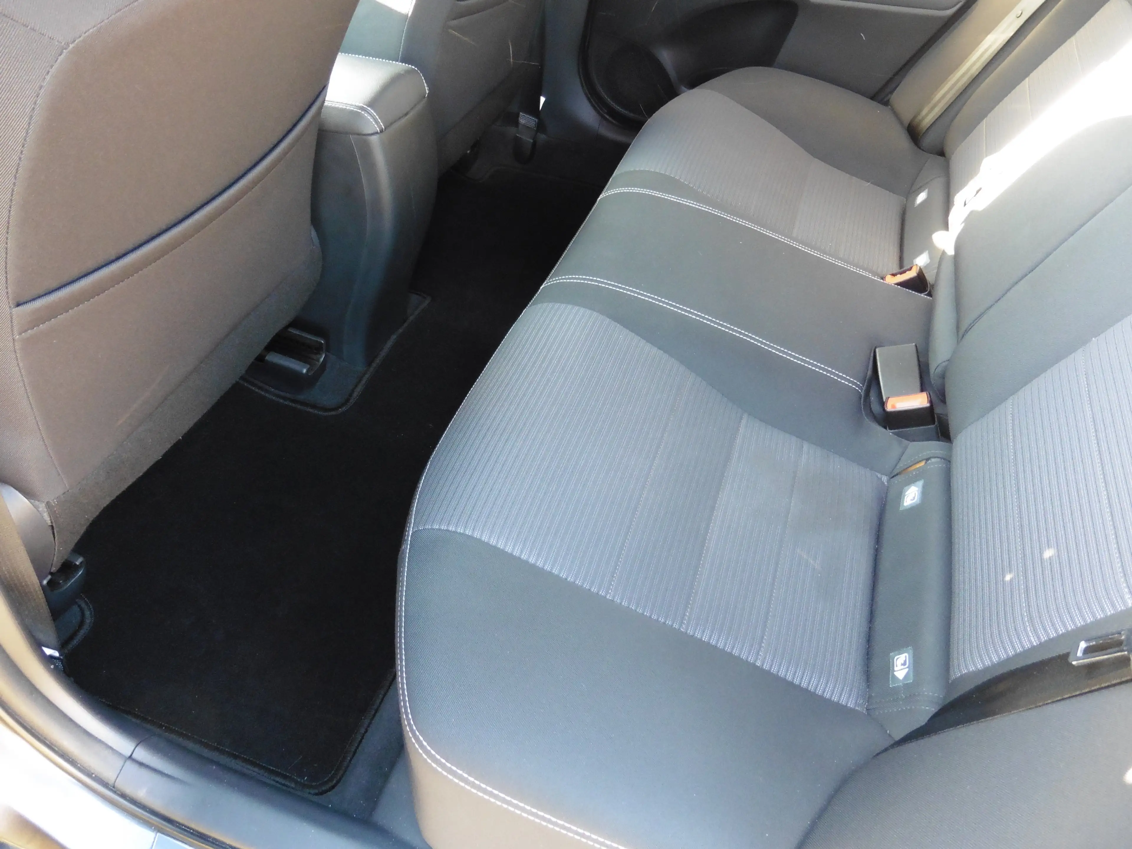 Toyota Avensis Edition-S+ — photo 11