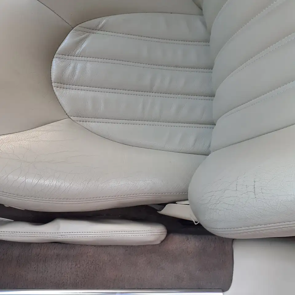 Jaguar XK8 Coupe 4.0, foto 11