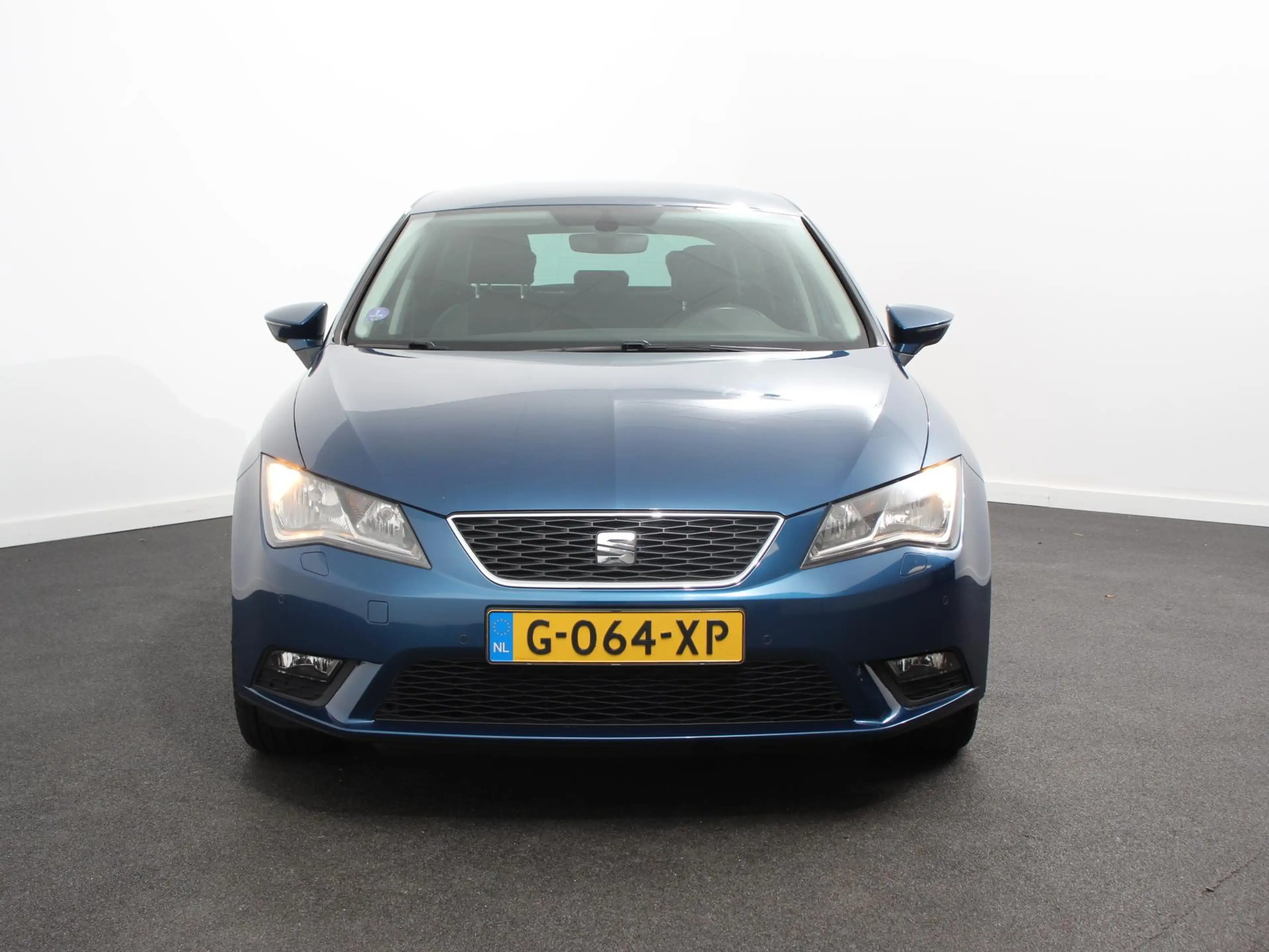 SEAT Leon 1.2 TSI Style Business Cruise control Airco Naviga — photo 5