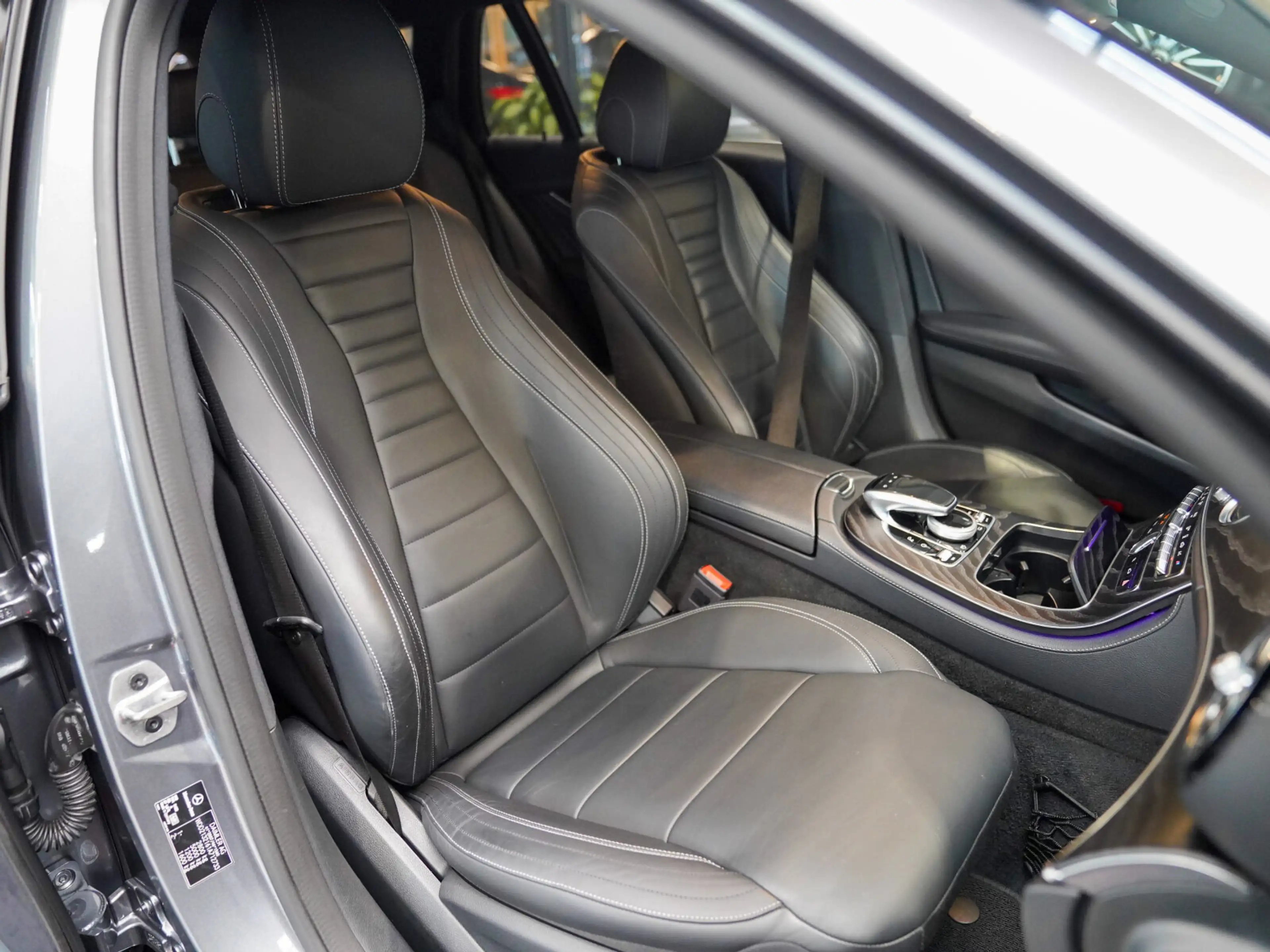 Mercedes-Benz E 300 E 300 de T AMG Line Nappa Memo Head-up Burmester — photo 9