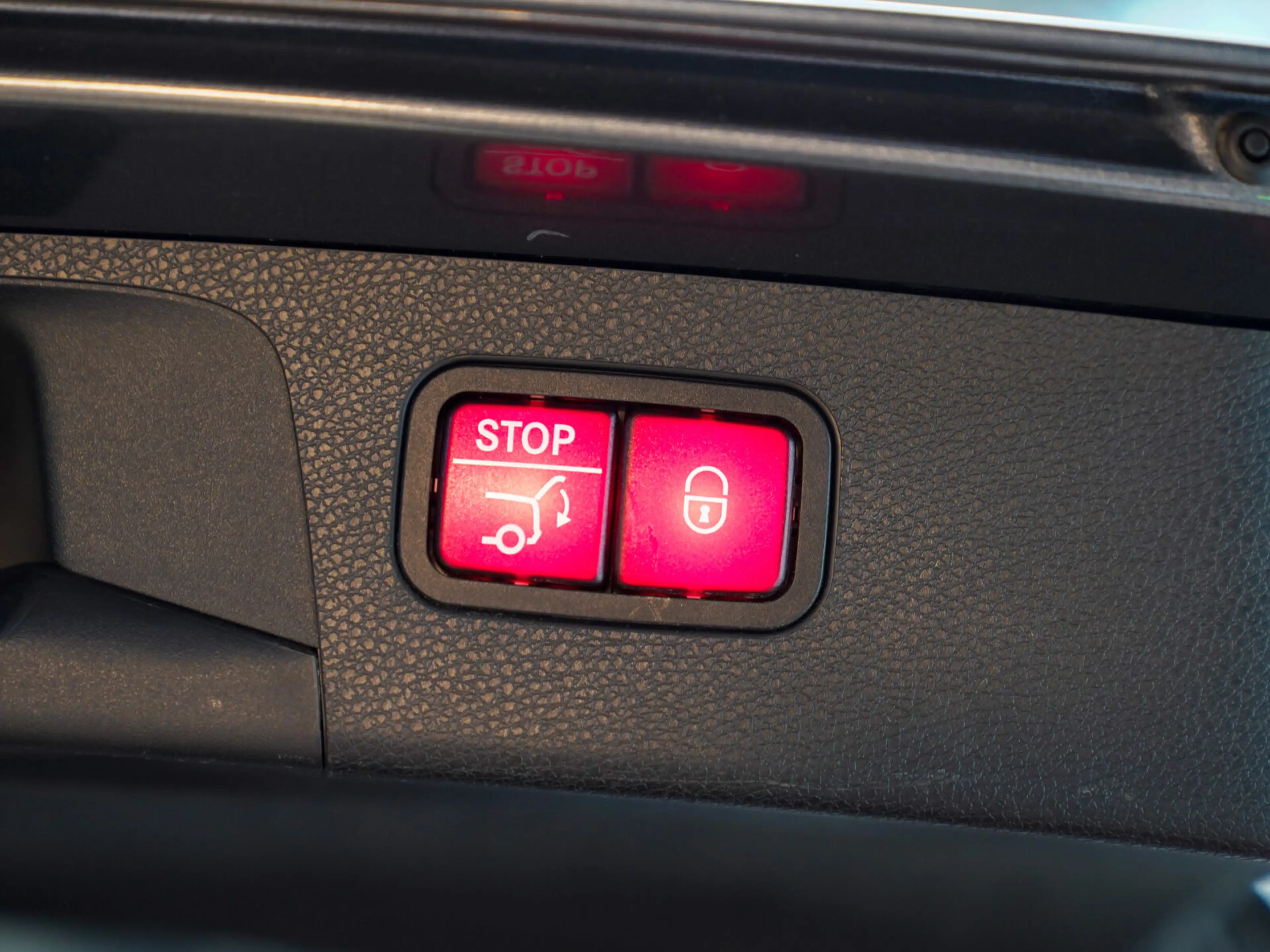 Mercedes-Benz E 300 E 300 de T AMG Line Nappa Memo Head-up Burmester — photo 6