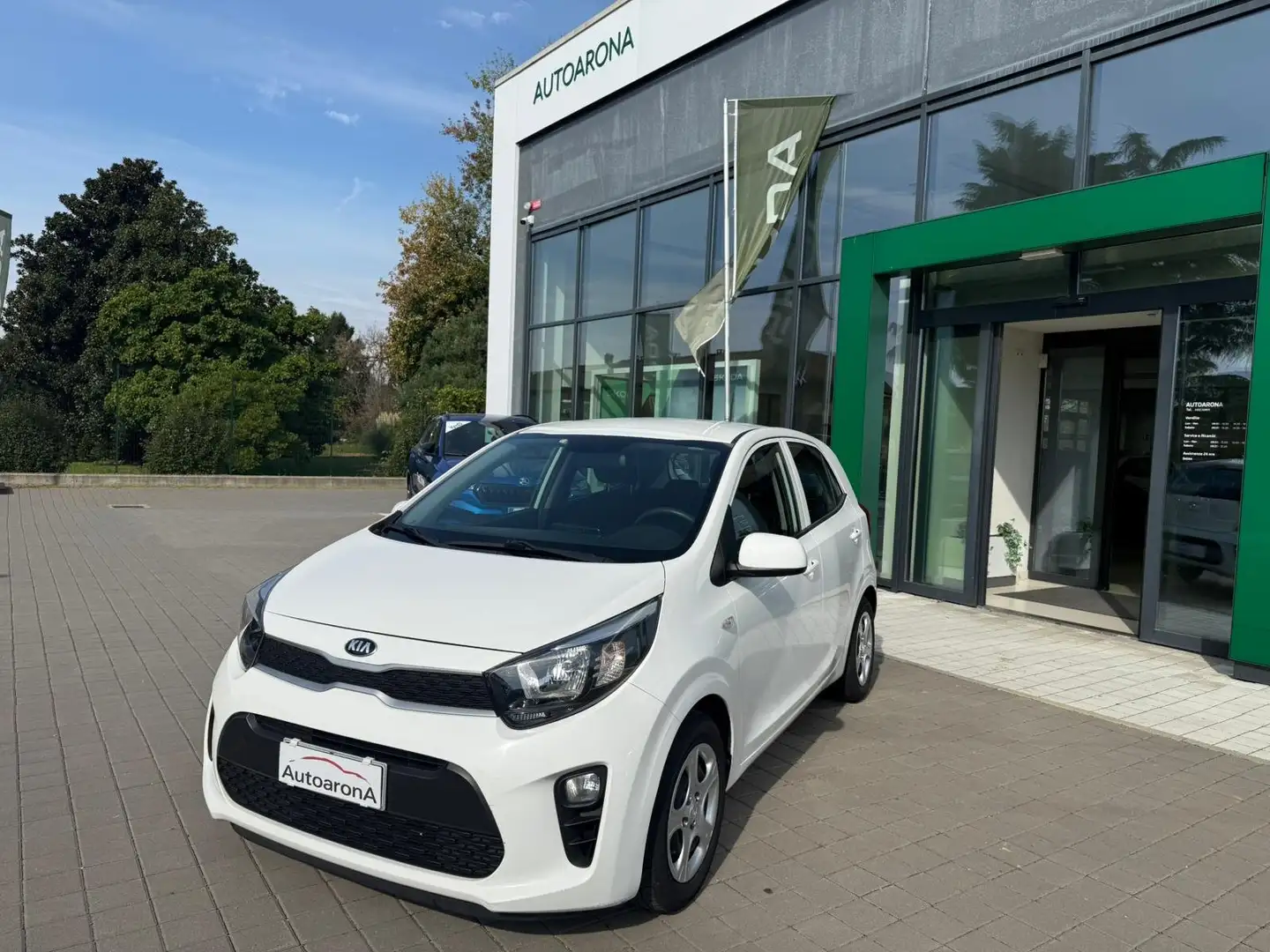 Kia Picanto Picanto III 2017 1.0 City Gpl Bianco - 1