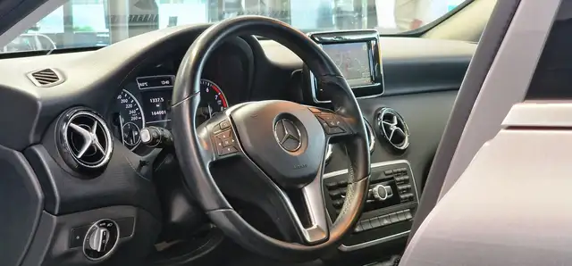 Mercedes-Benz A-Class view 11