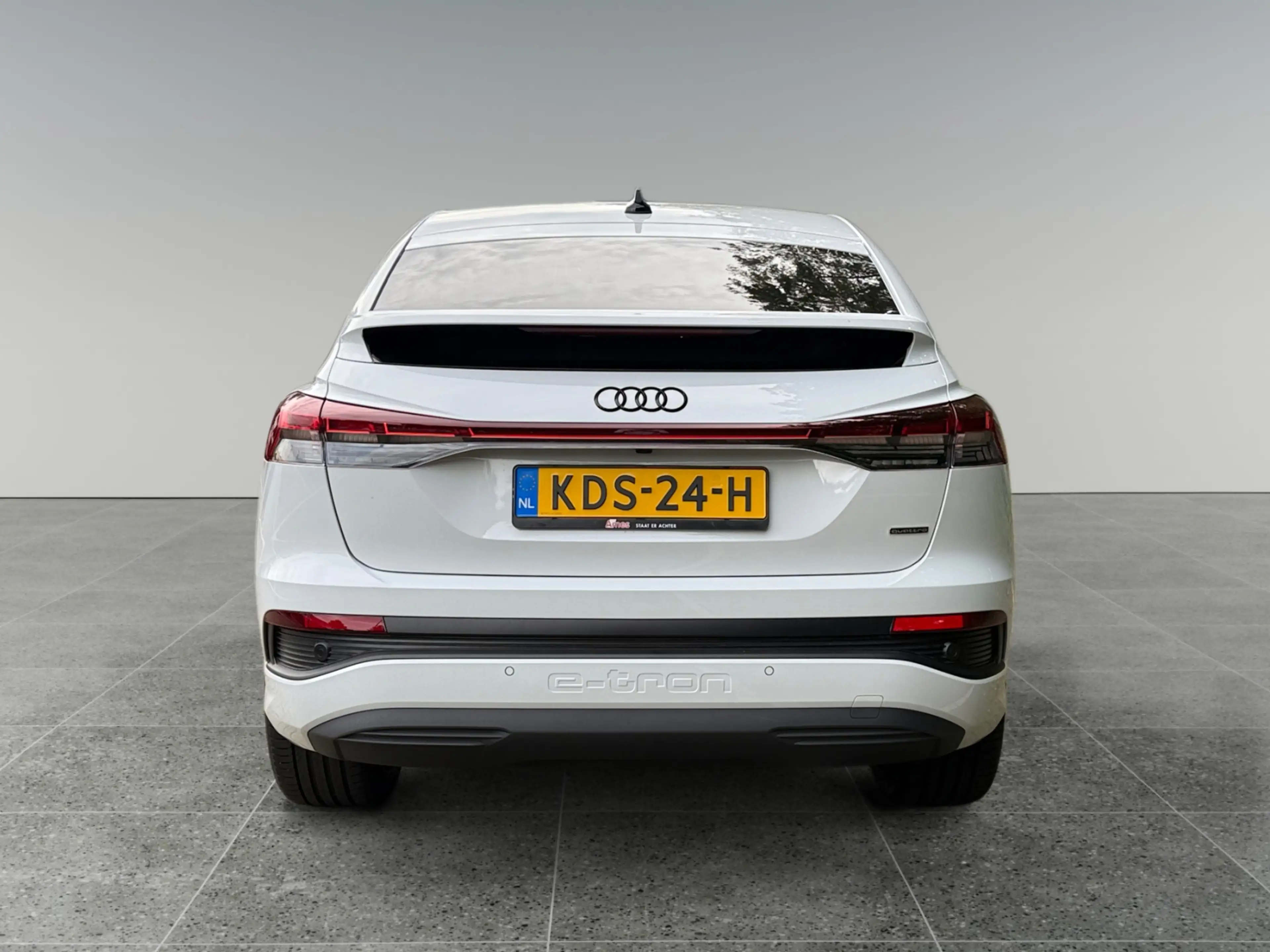 Audi Q4 e-tron Sportback 45 quattro Advanced edition 82 kWh Assis — photo 4