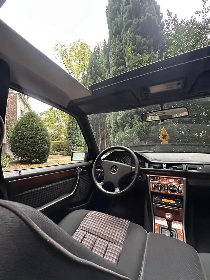 Mercedes-Benz 300 Sport, foto 9