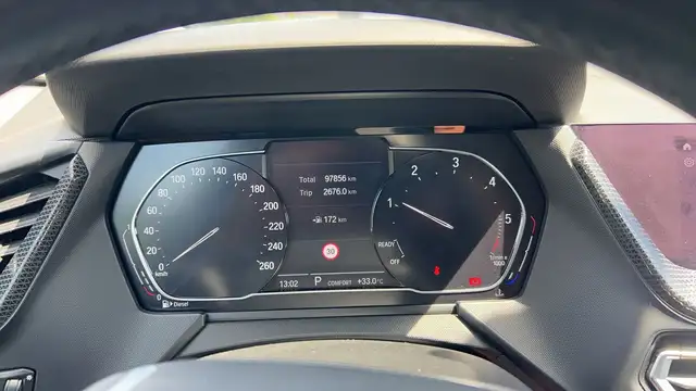 BMW 1 Series view 12