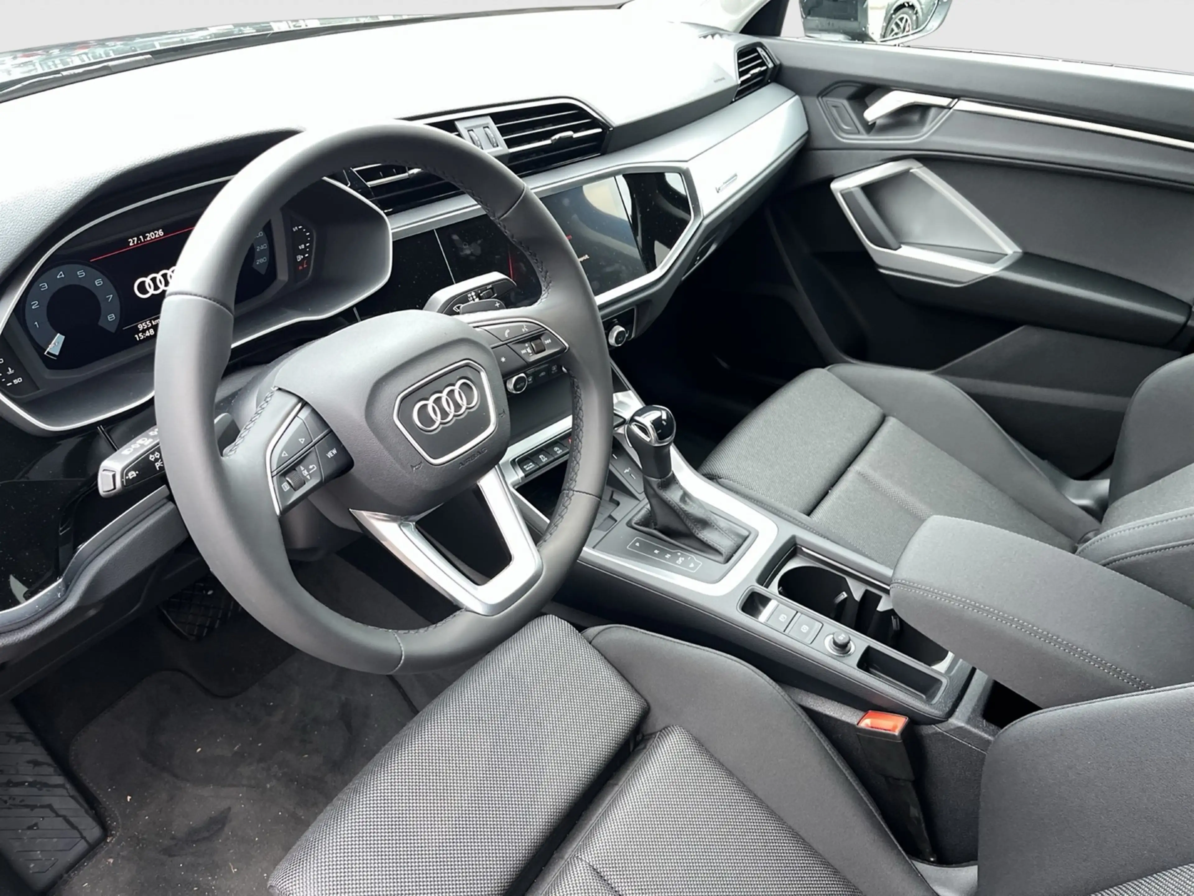 Audi Q3 advanced 35 TFSI 110(150) kW(PS)S tronic — photo 7