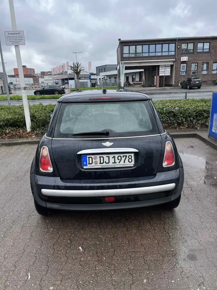 MINI One