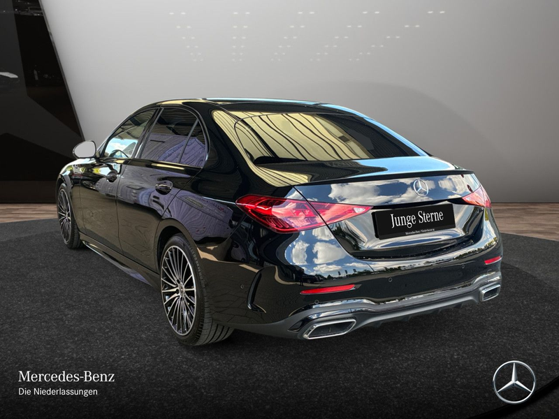 Mercedes-Benz C 180 AMG+NIGHT+PANO+360+LED+19"+TOTW+KEYLESS+9G — photo 10