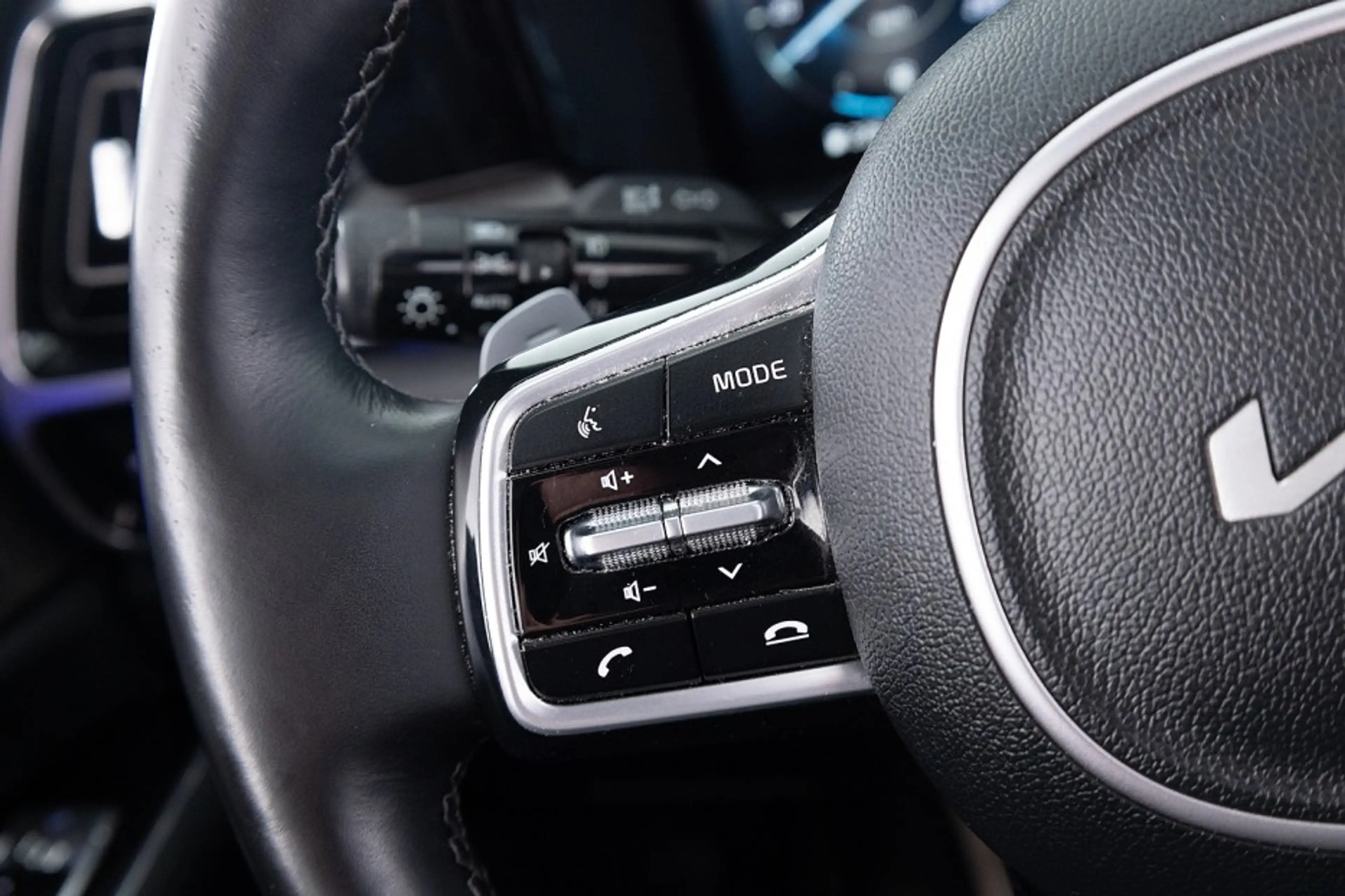 Kia Sorento 1.6 T-GDI Plug-in Hybrid 4WD ExecutiveLine | LEDER — photo 22