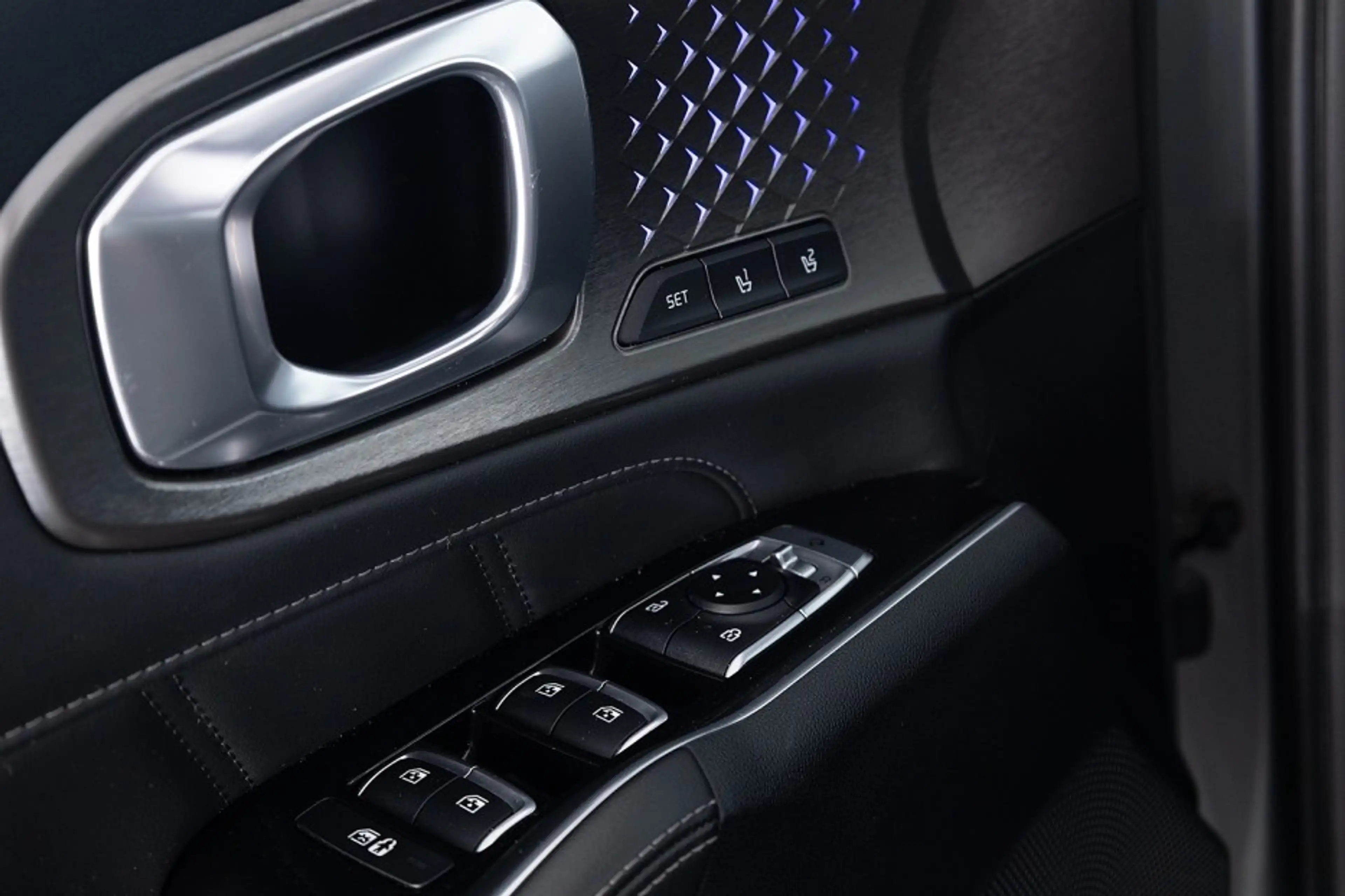Kia Sorento 1.6 T-GDI Plug-in Hybrid 4WD ExecutiveLine | LEDER — photo 11